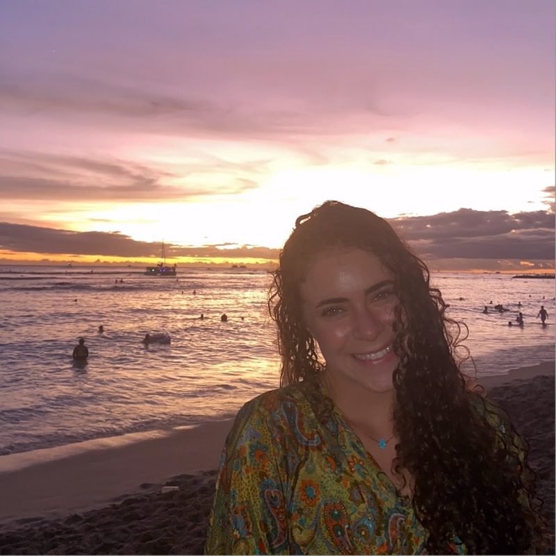 Portrait of Alyssa Bensoussan